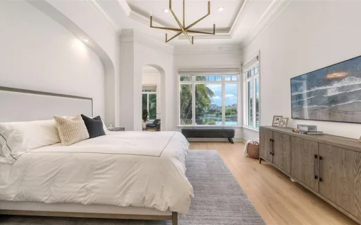 Luxury villa for sale